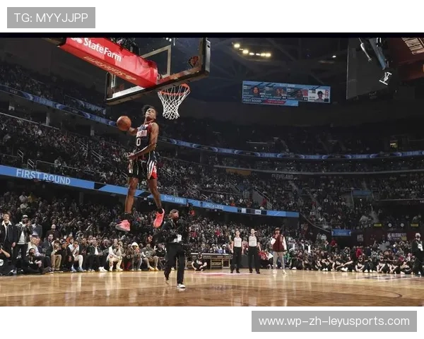 赛场“神操作”:突破、助攻、扣篮集锦不断刷新纪录,突破扣篮倾向 赛场“神操作”:突破、助攻、扣篮集锦不断刷新纪录,突破扣篮倾向